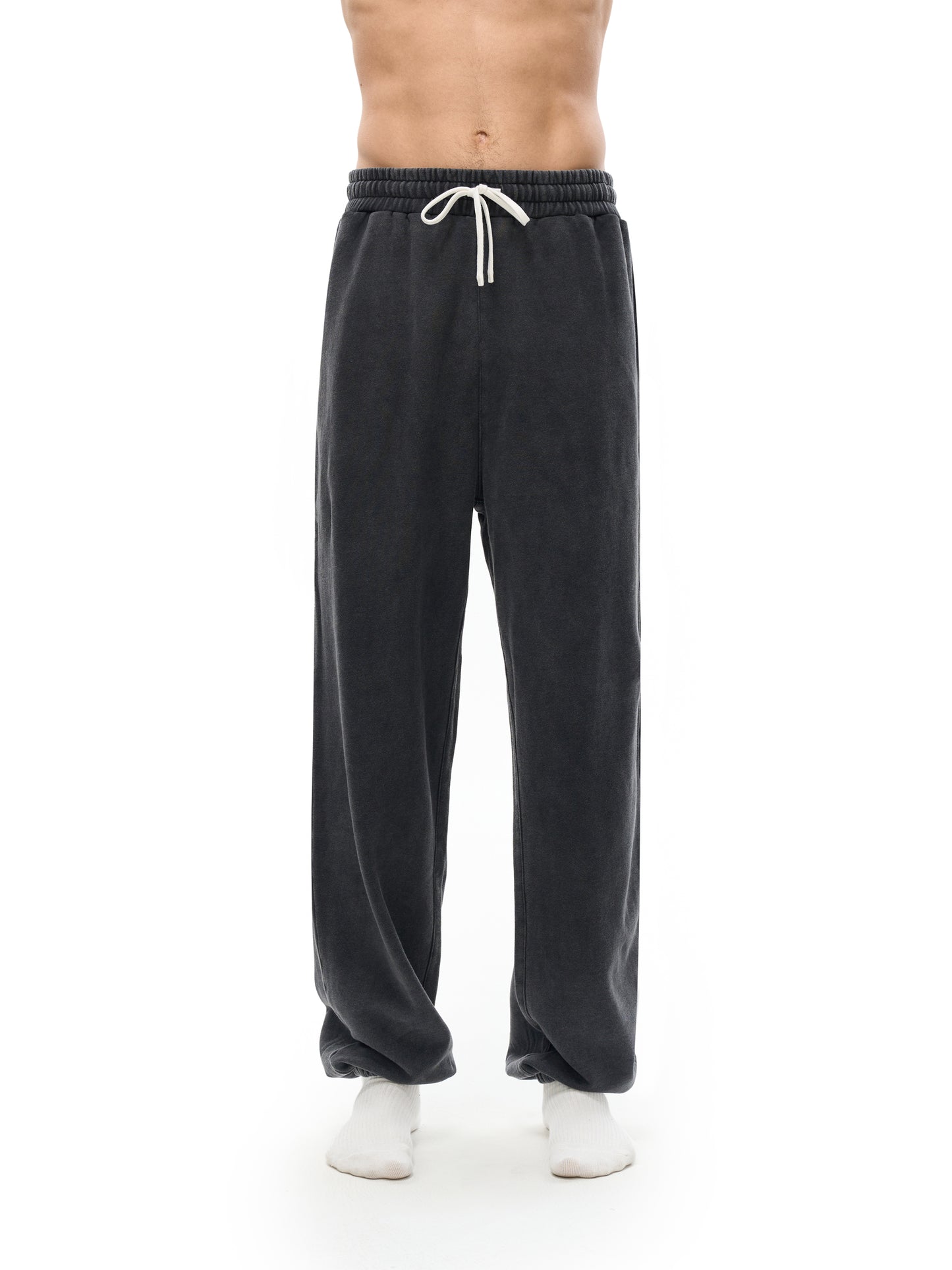 “W” Sweatpants (emberline)