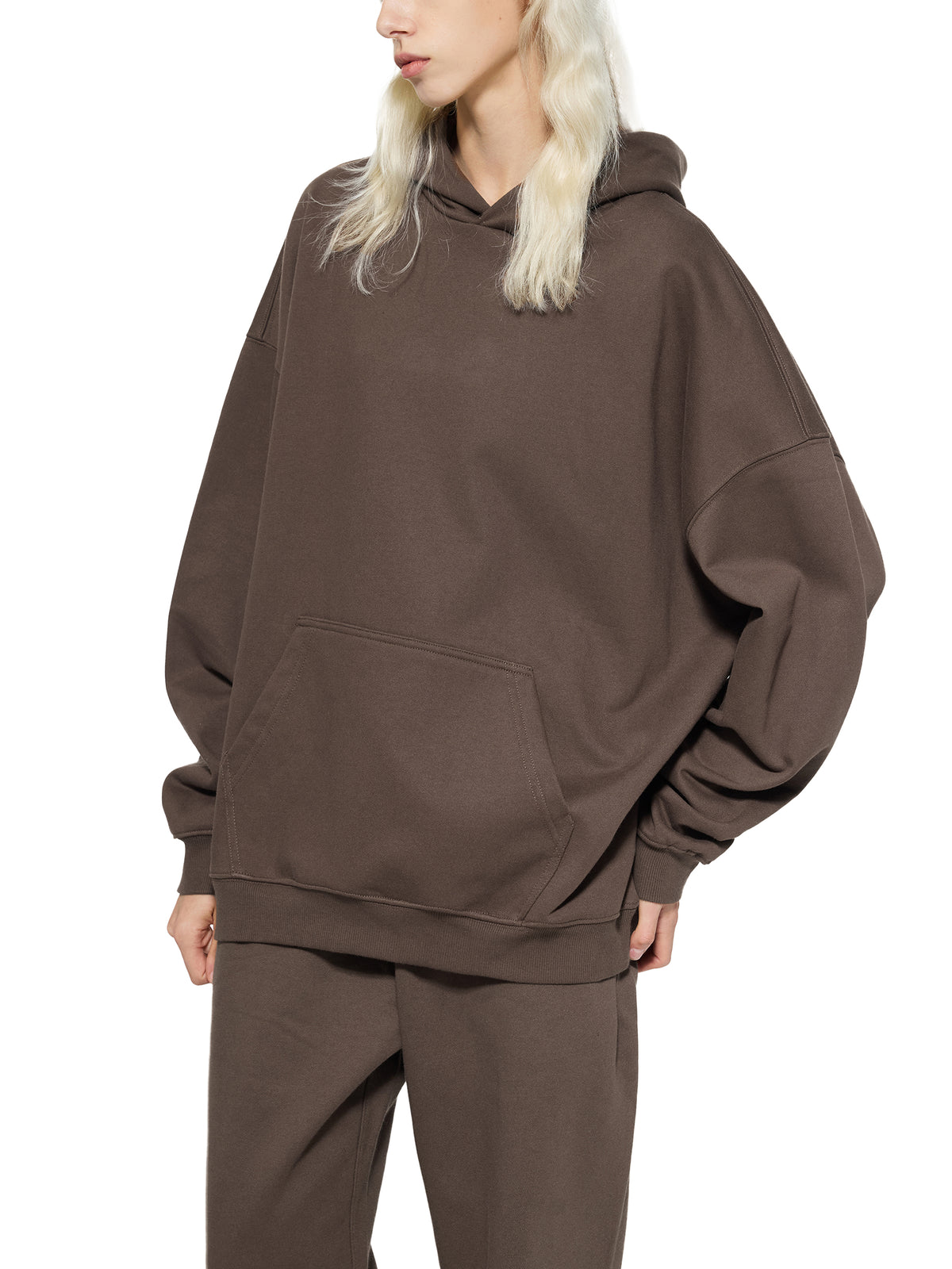 “W” Sweatshirt