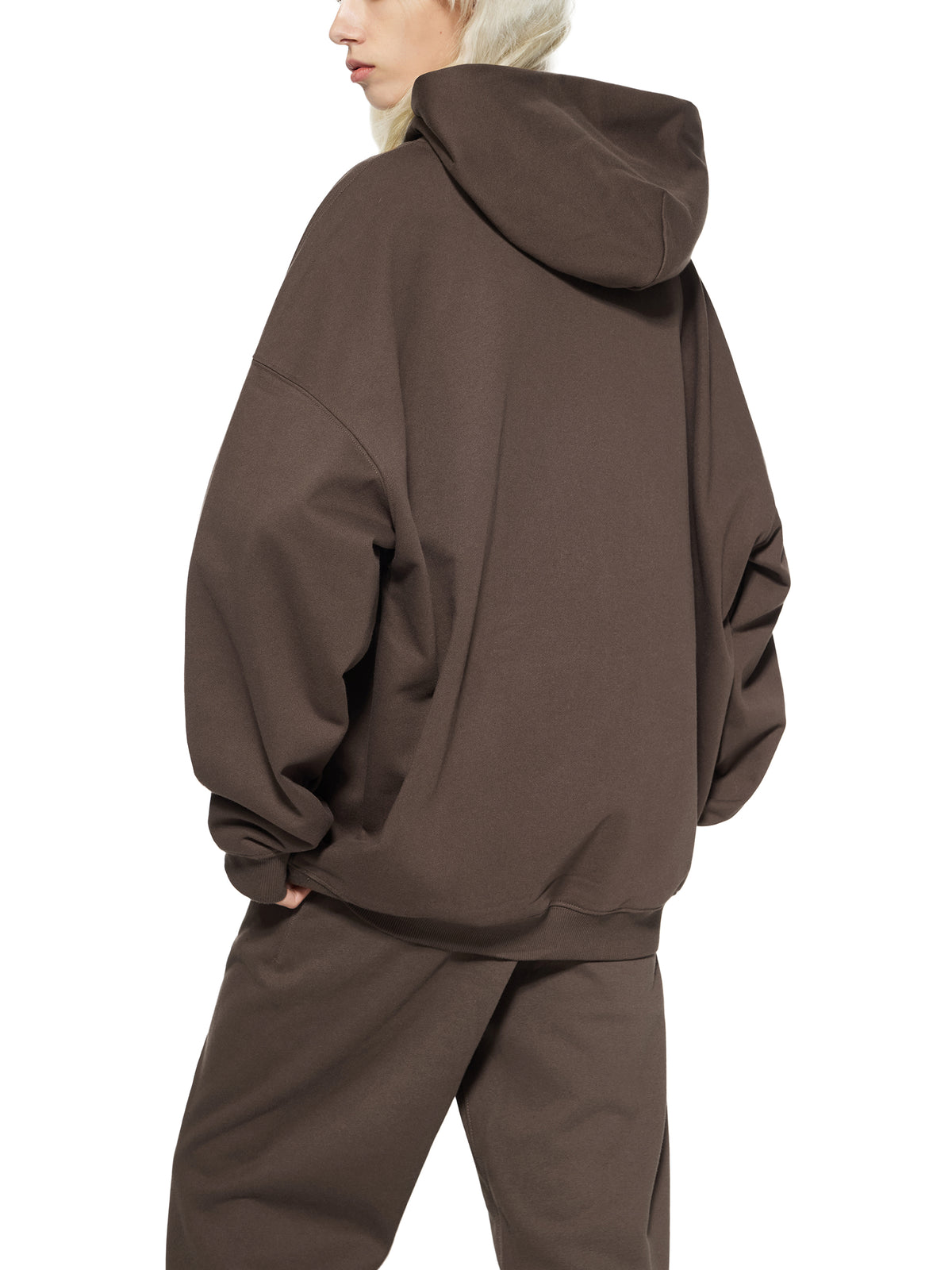 “W” Sweatshirt